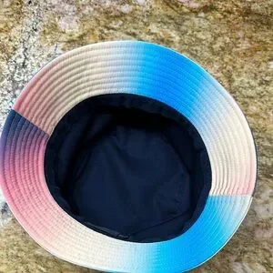 CHANEL | Accessories | Chanel Blue And Pink Gradient Bucket  display picture 2